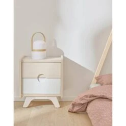 Nachtkastje Nunila 18 Nachtkastje Nunila -Thuis - kinderkamer 1000278100 210715 16250100139 MOOD DETAILS P000000001000278100 mood